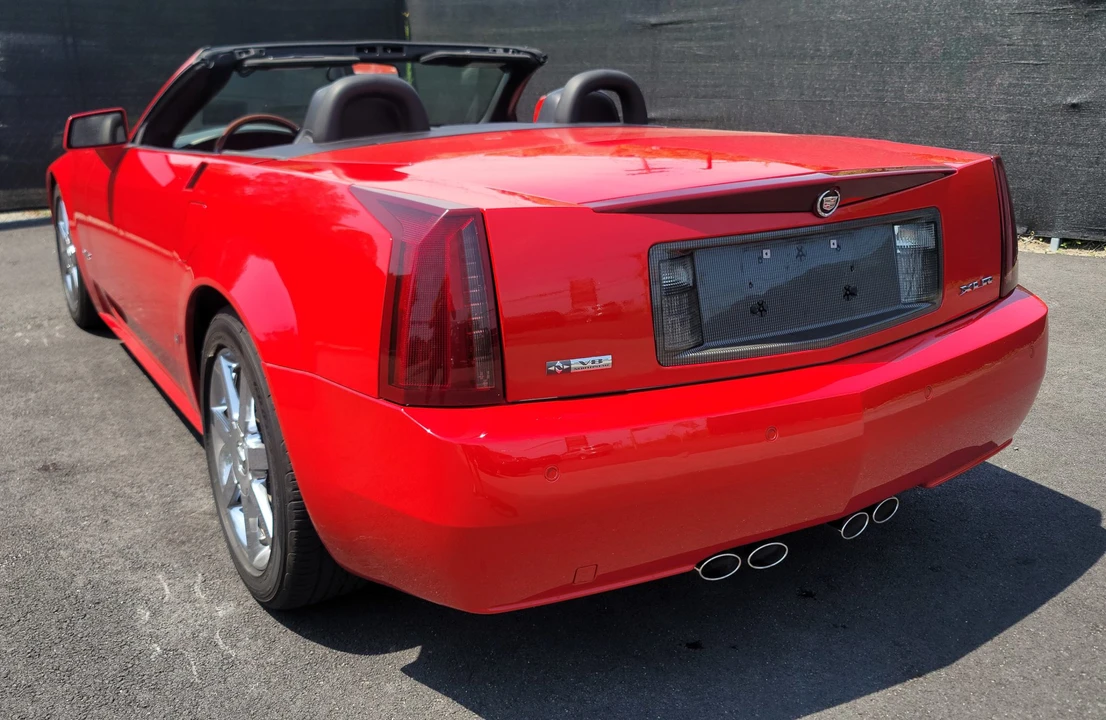 2007 Cadillac XLR - Image 21 of 31