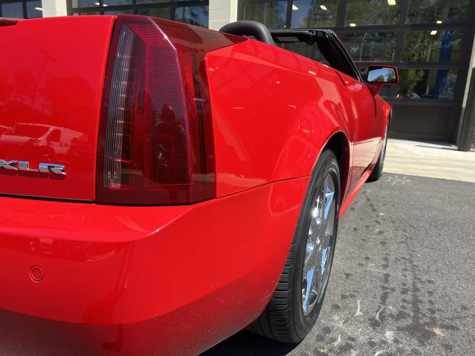 2007 Cadillac XLR - Image 31 of 31