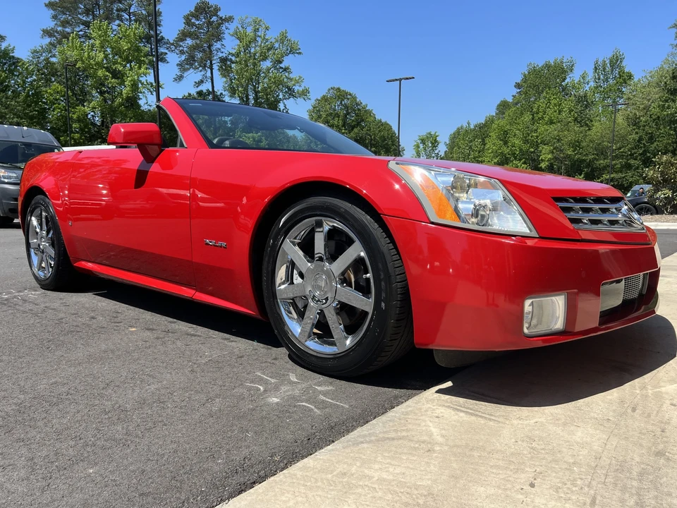 2007 Cadillac XLR - Image 9 of 31