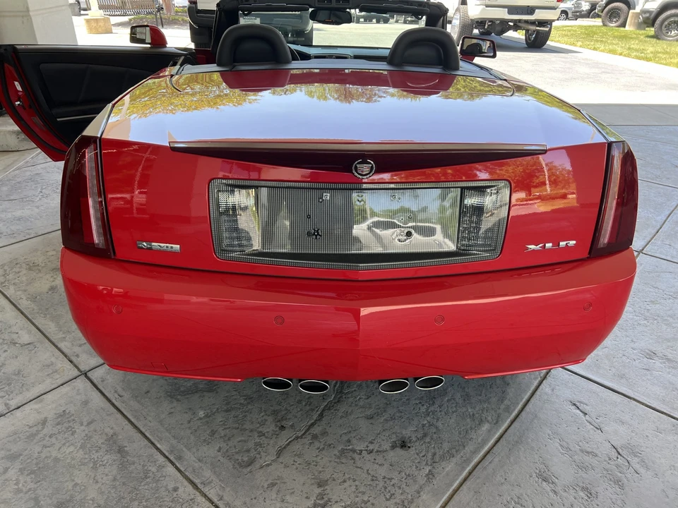2007 Cadillac XLR - Image 12 of 31