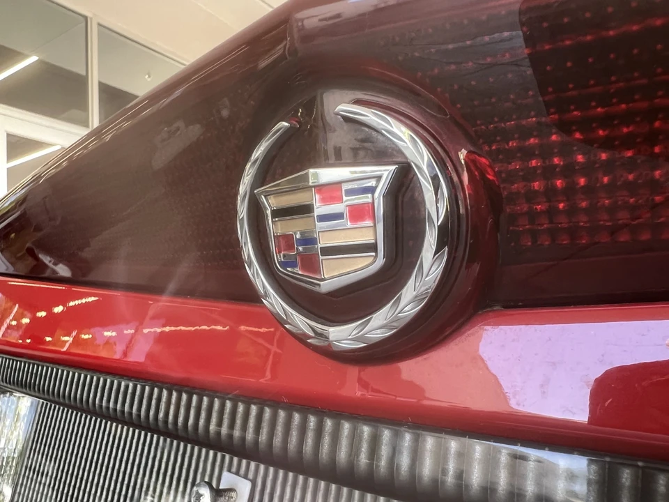 2007 Cadillac XLR - Image 28 of 31