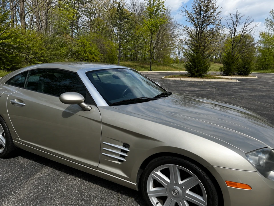 2007 Chrysler Crossfire - Image 19 of 31