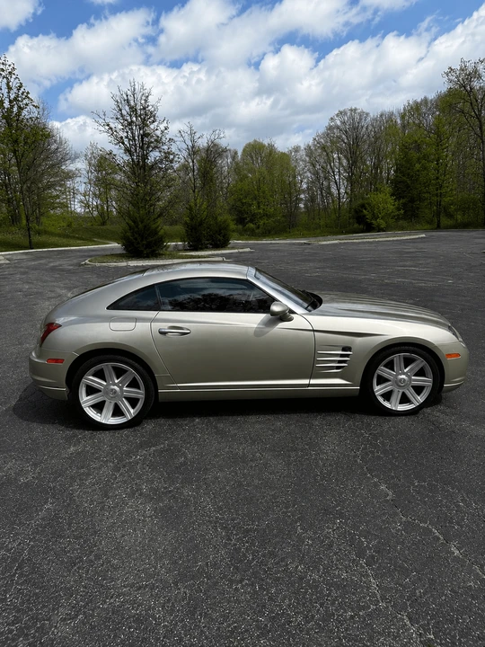 2007 Chrysler Crossfire - Image 10 of 31