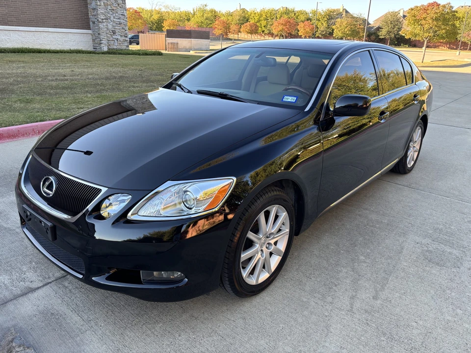 2007 Lexus GS 3rd Gen - Image 2 of 31