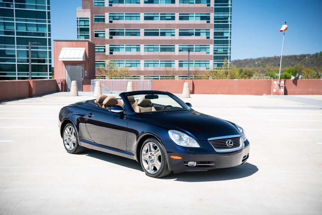 2007 Lexus SC430 - Image 10 of 31