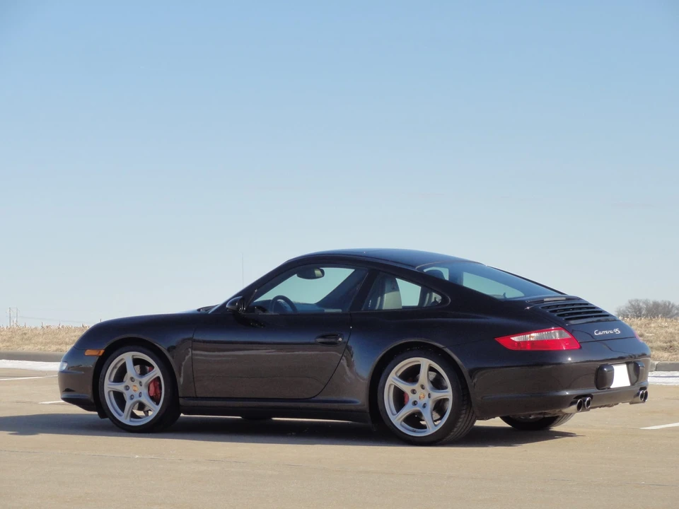 2007 Porsche 997 Carrera 4S - Image 10 of 31