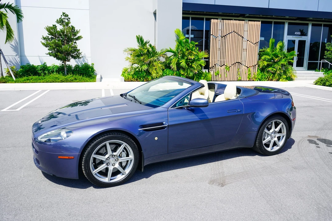 2008 Aston Martin V8 Vantage (2006-2017) - Image 3 of 31