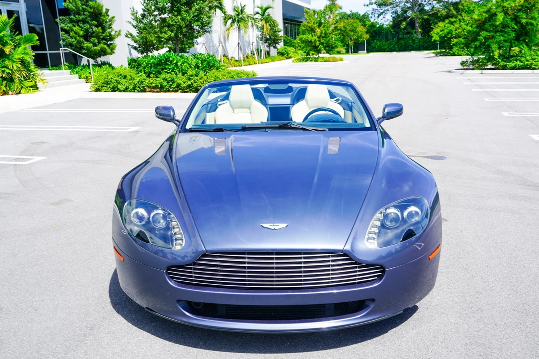 2008 Aston Martin V8 Vantage (2006-2017) - Image 9 of 31