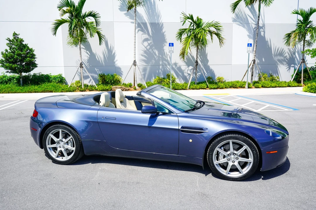 2008 Aston Martin V8 Vantage (2006-2017) - Image 19 of 31