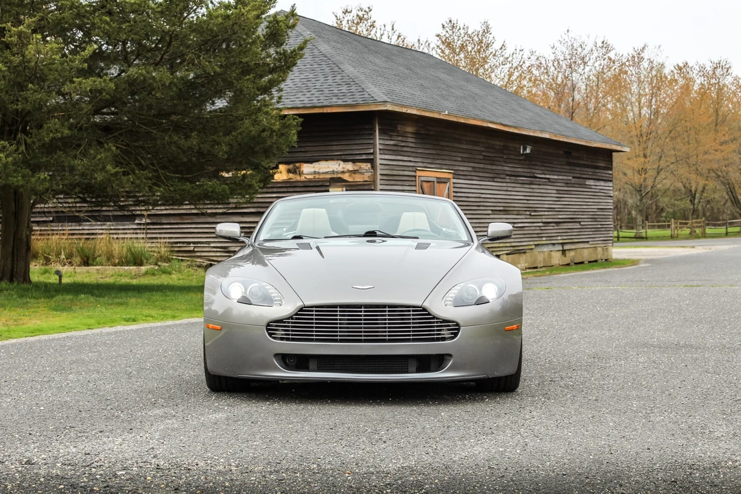 2008 Aston Martin V8 Vantage (2006-2017) - Image 10 of 31