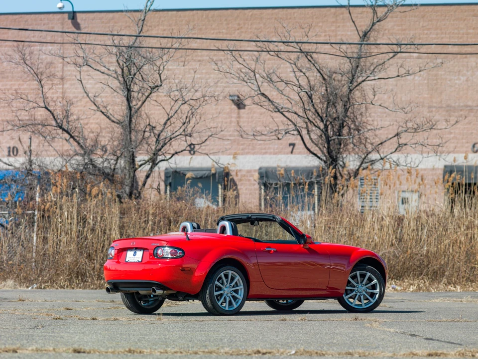 2008 Mazda NC MX-5 Miata - Image 5 of 31