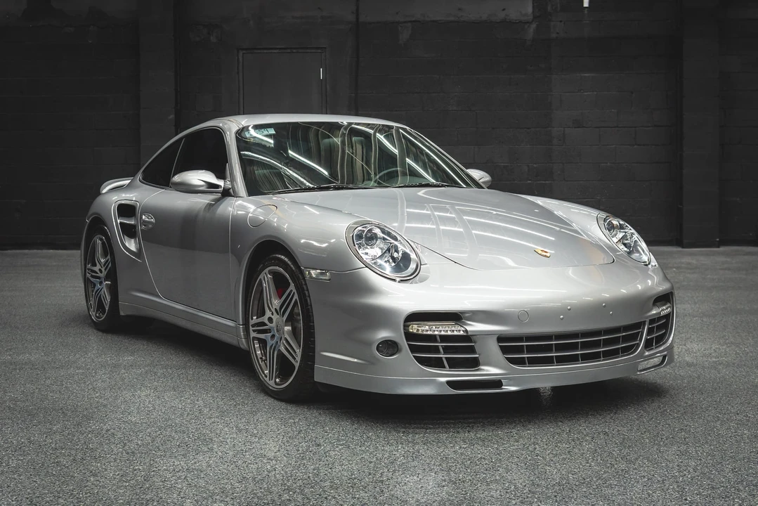 2008 Porsche 997 Turbo - Image 9 of 31