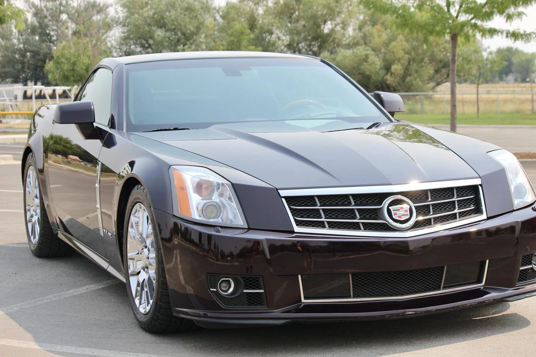 2009 Cadillac XLR - Image 24 of 31