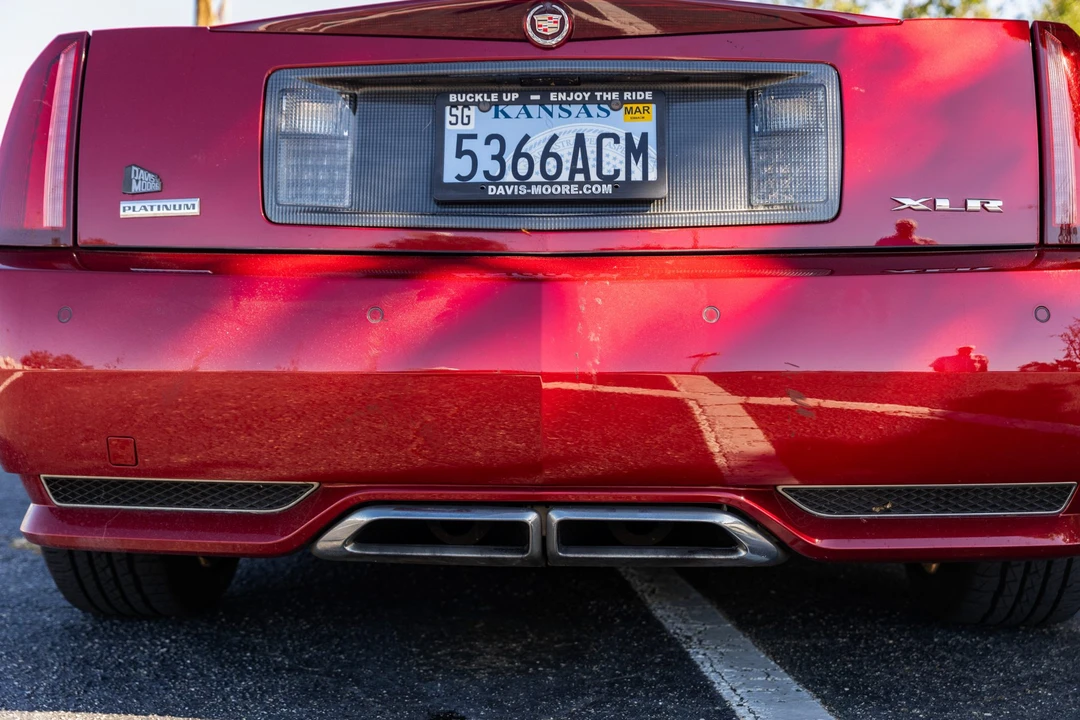 2009 Cadillac XLR - Image 25 of 31