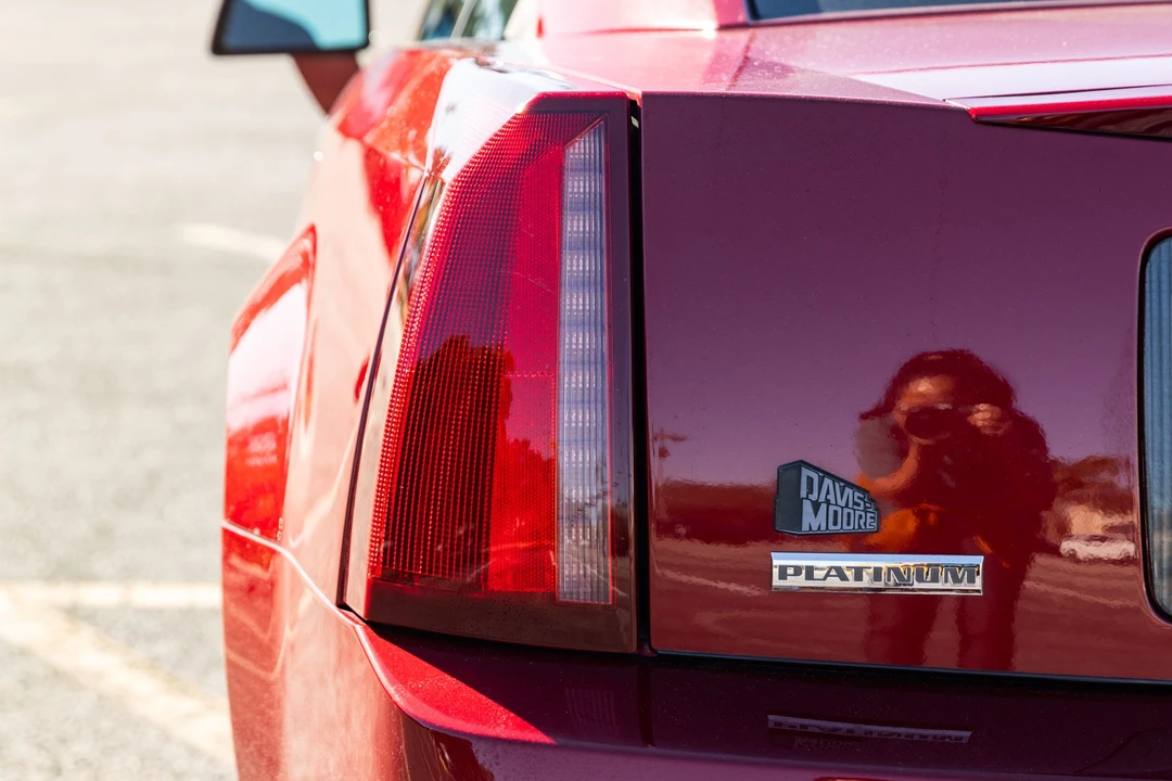 2009 Cadillac XLR - Image 31 of 31