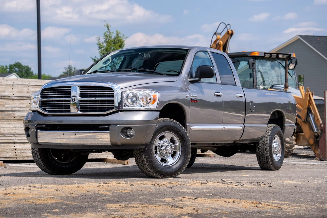 2009 Ram Heavy Duty - Image 2 of 31