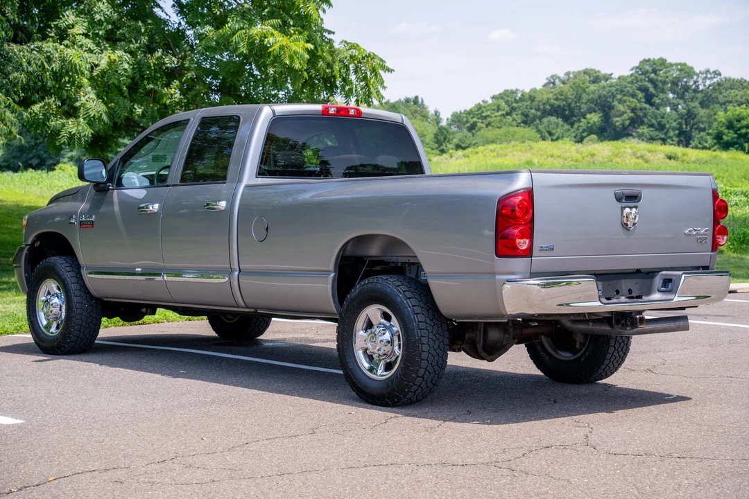 2009 Ram Heavy Duty - Image 9 of 31
