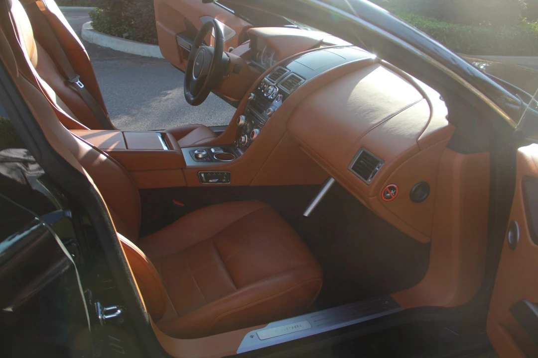 2010 Aston Martin Rapide - Image 28 of 31