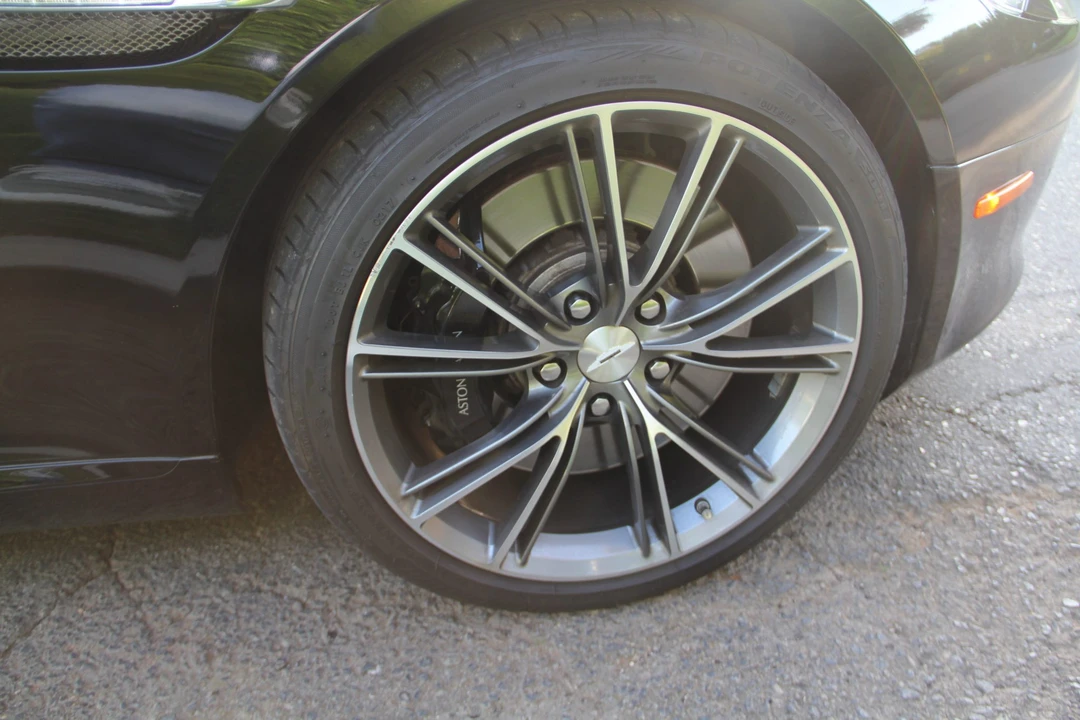 2010 Aston Martin Rapide - Image 25 of 31