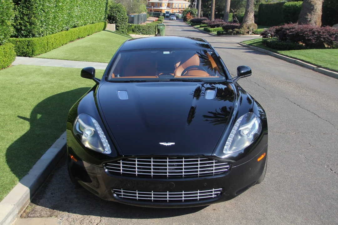 2010 Aston Martin Rapide - Image 15 of 31