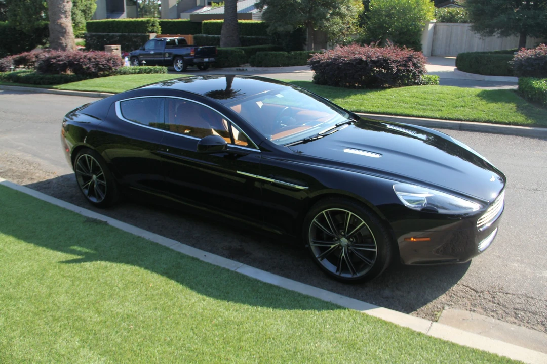 2010 Aston Martin Rapide - Image 13 of 31