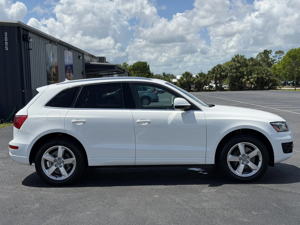 2010 Audi 8R Q5 - Image 7 of 31