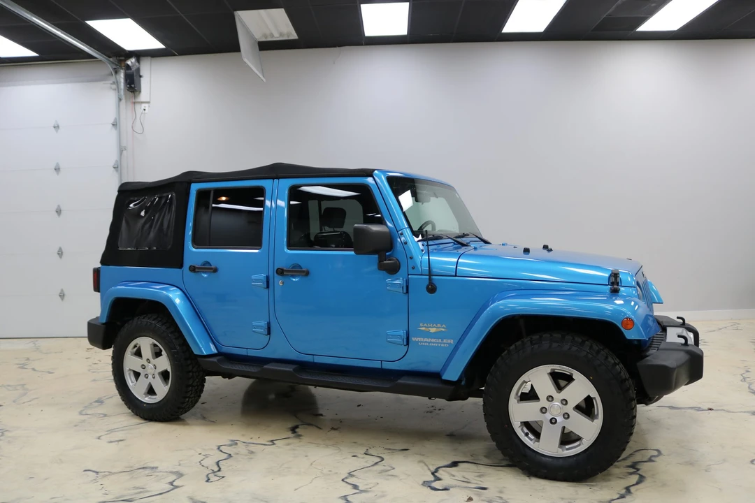 2010 Jeep JK Wrangler - Image 14 of 31