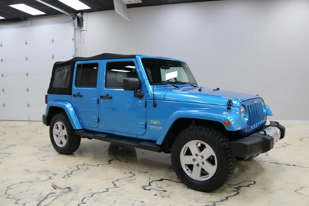 2010 Jeep JK Wrangler - Image 15 of 31