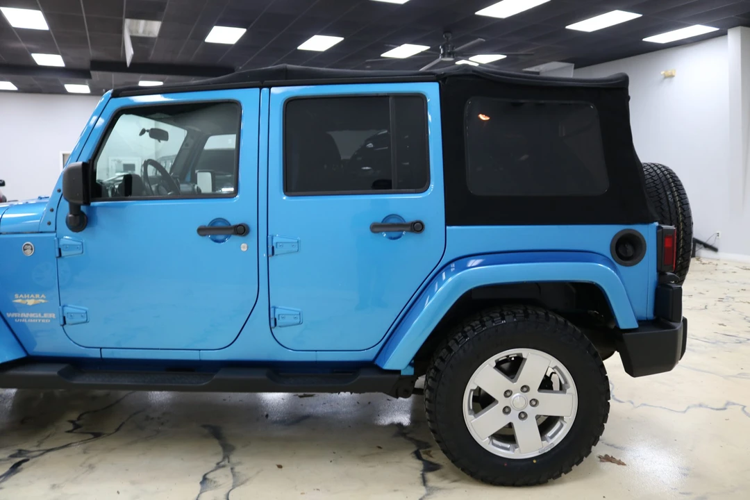 2010 Jeep JK Wrangler - Image 25 of 31