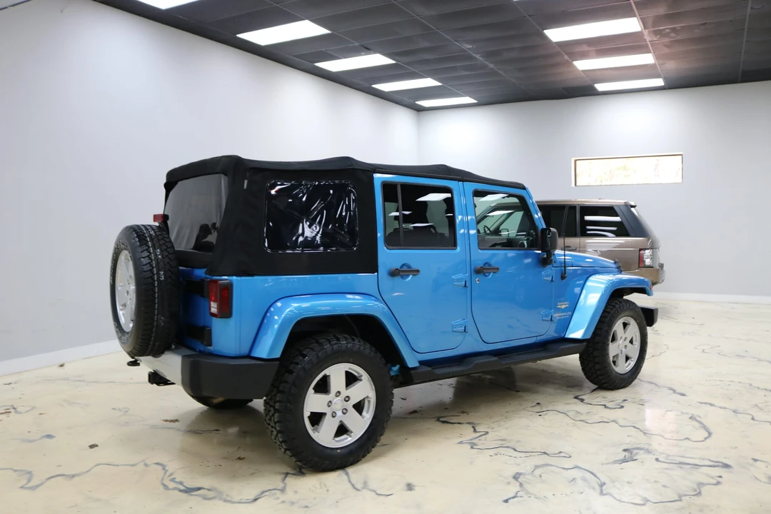 2010 Jeep JK Wrangler - Image 12 of 31