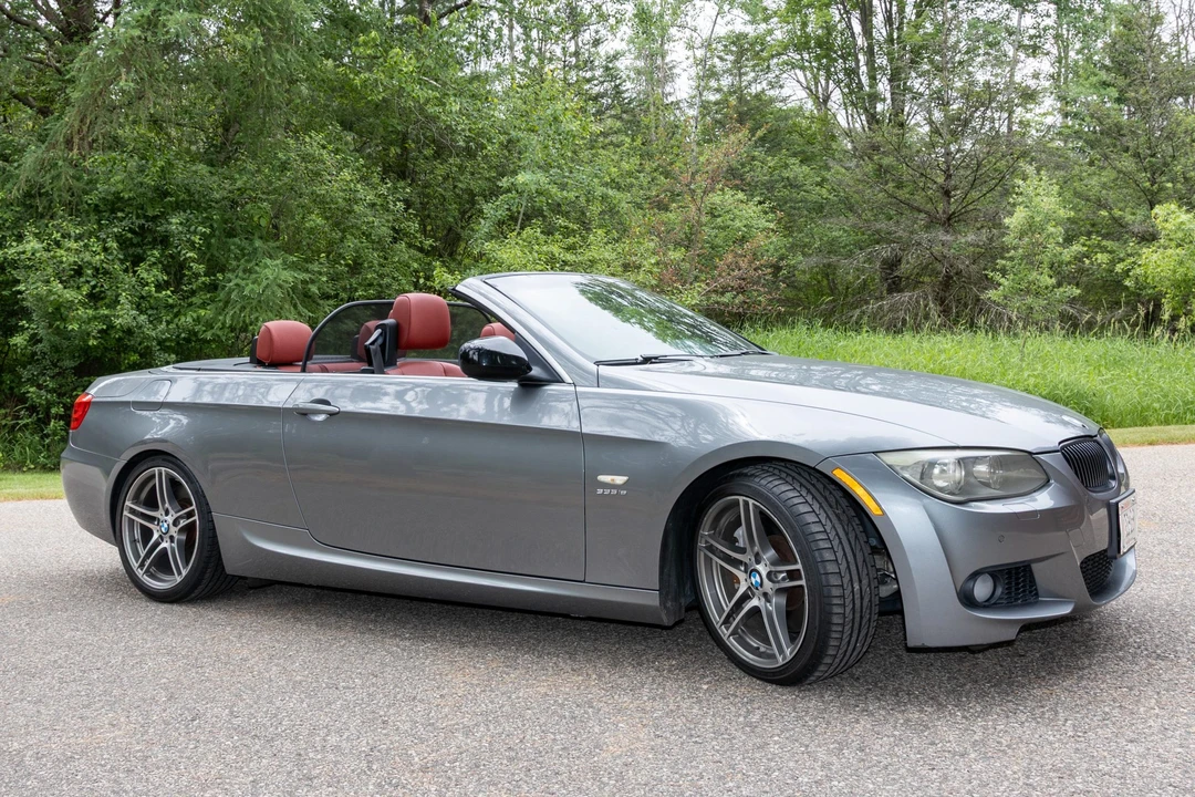 2011 BMW E93 335i Convertible - Image 18 of 31
