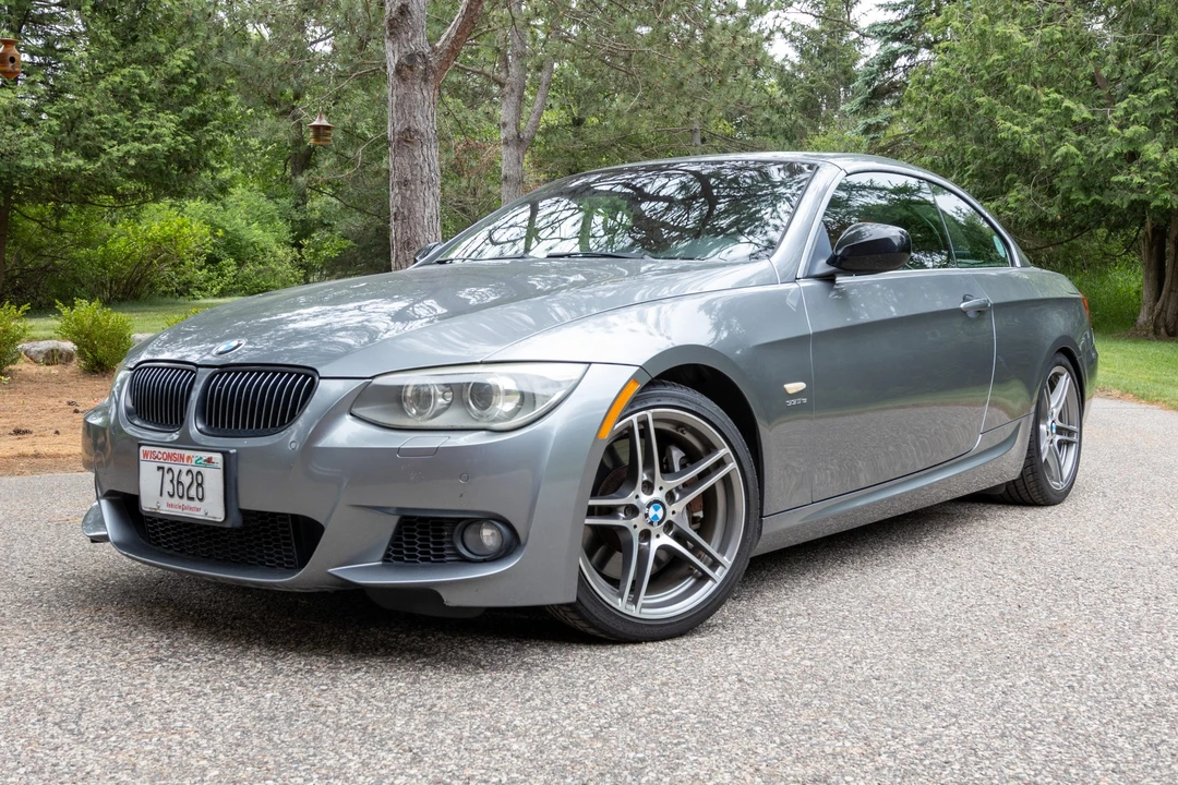 2011 BMW E93 335i Convertible - Image 4 of 31