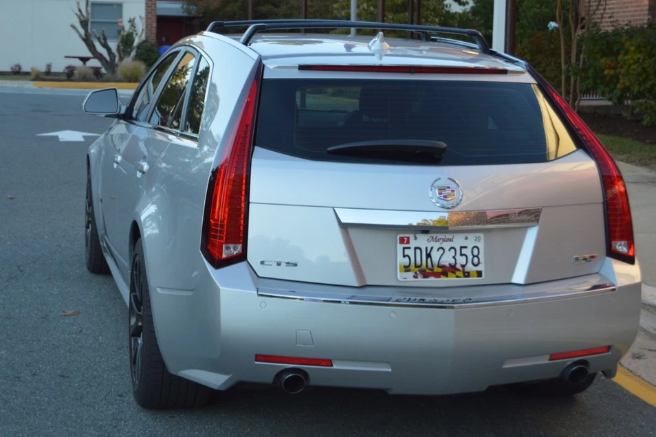2011 Cadillac CTS-V 2nd Gen - Image 9 of 31