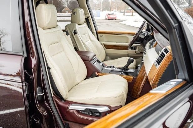2011 Land Rover Range Rover L322 - Image 4 of 8
