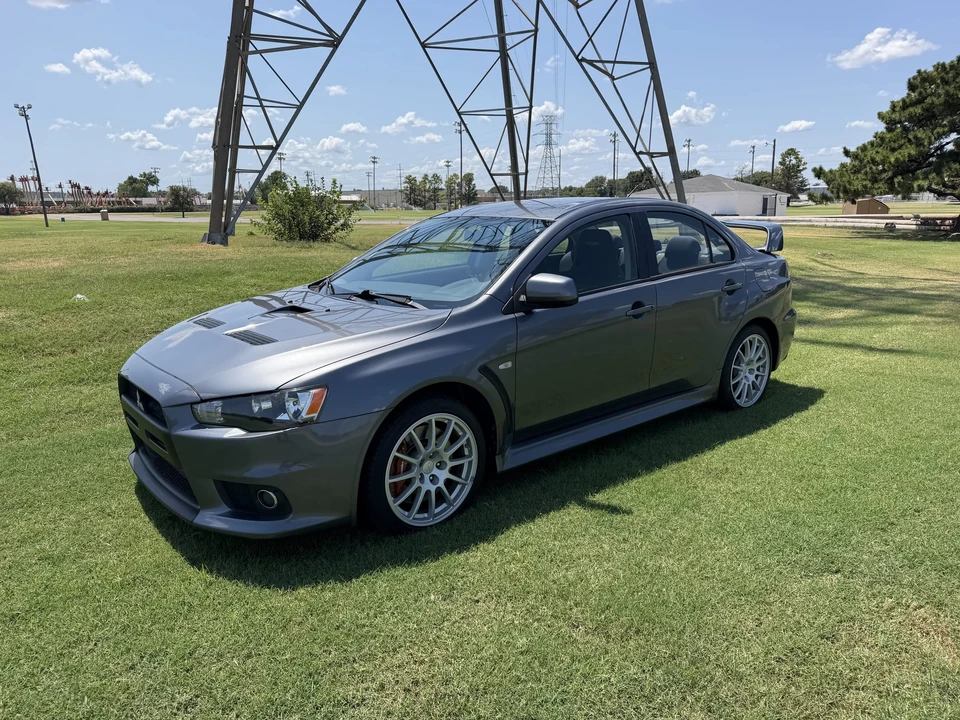 2011 Mitsubishi Lancer Evolution X 9th Gen - Image 12 of 31
