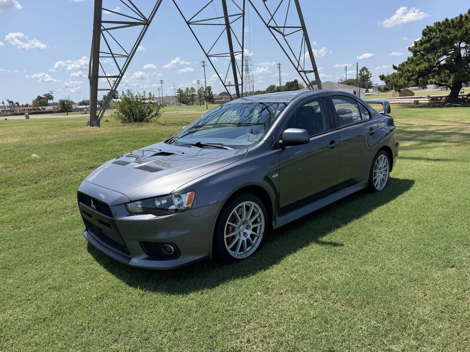 2011 Mitsubishi Lancer Evolution X 9th Gen - Image 11 of 31