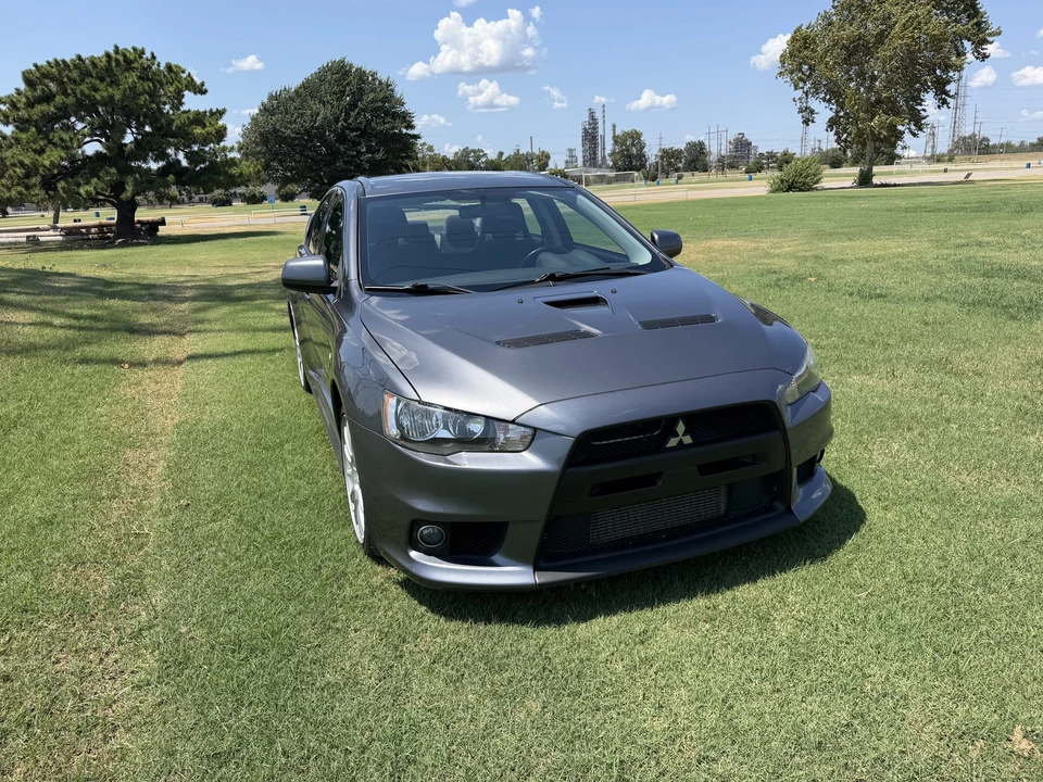 2011 Mitsubishi Lancer Evolution X 9th Gen - Image 4 of 31