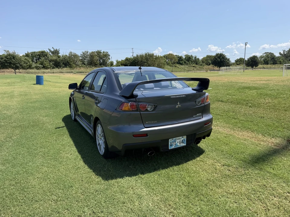 2011 Mitsubishi Lancer Evolution X 9th Gen - Image 25 of 31