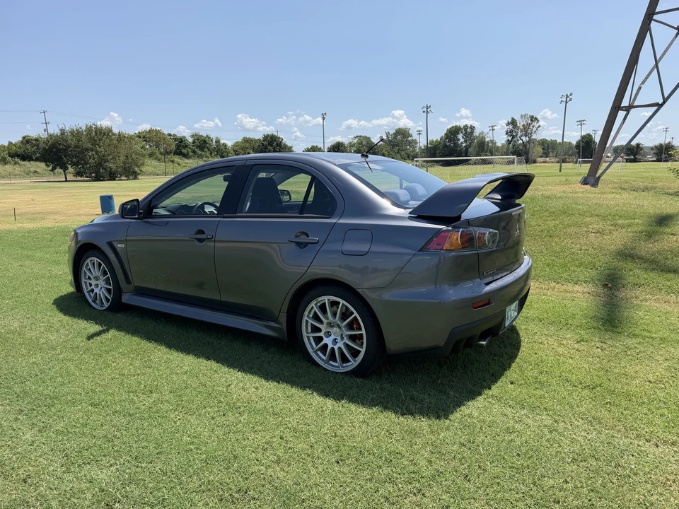 2011 Mitsubishi Lancer Evolution X 9th Gen - Image 21 of 31