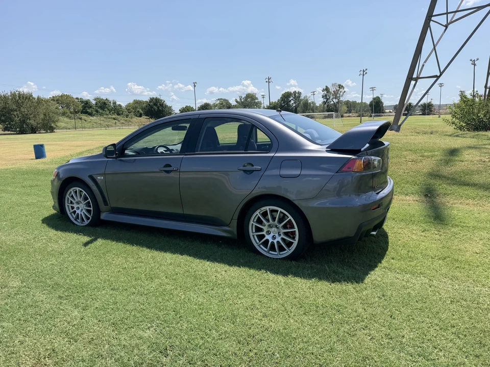 2011 Mitsubishi Lancer Evolution X 9th Gen - Image 20 of 31