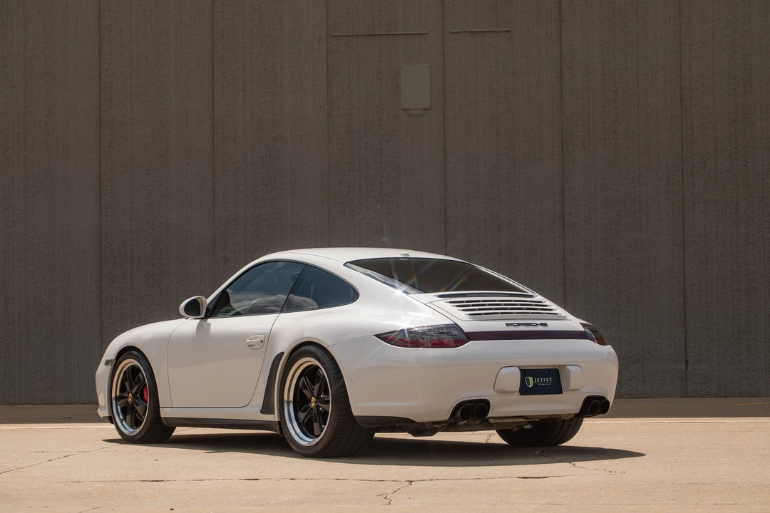 2011 Porsche 997 Carrera 4S - Image 16 of 31