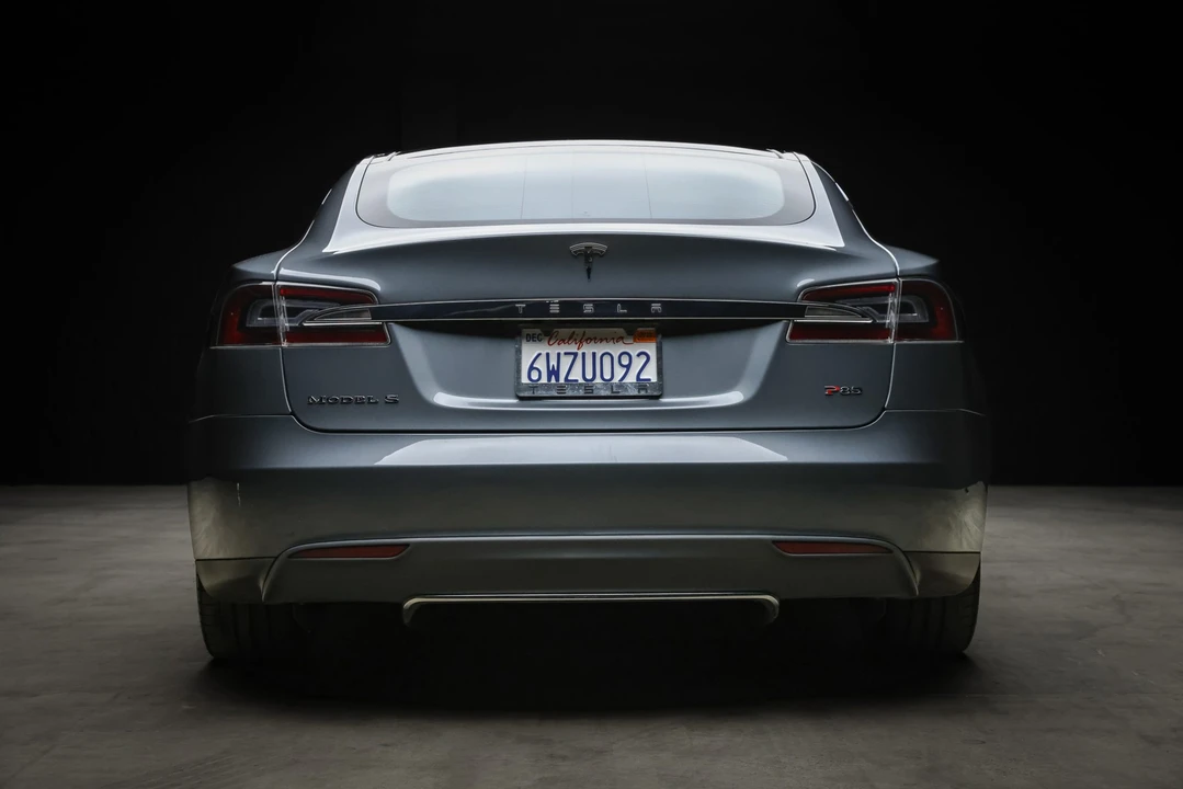 2012 Tesla Model S - Image 31 of 31
