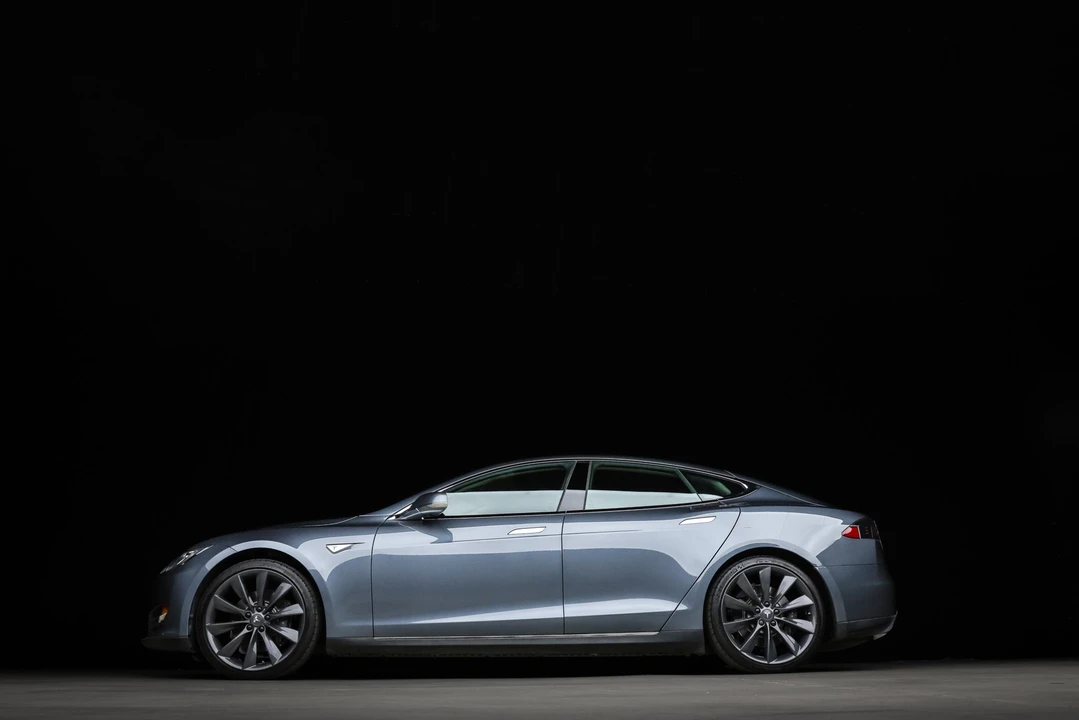 2012 Tesla Model S - Image 6 of 31