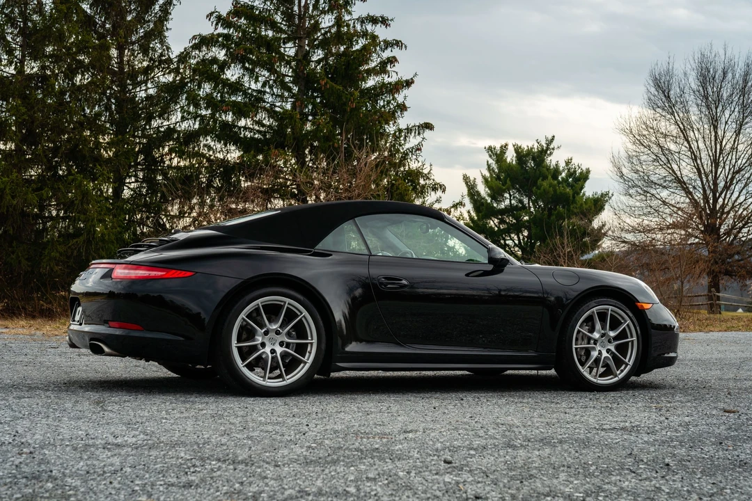 2013 Porsche 991 Carrera 4 - Image 30 of 31