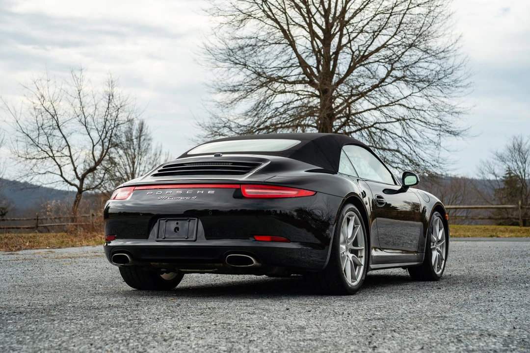 2013 Porsche 991 Carrera 4 - Image 26 of 31