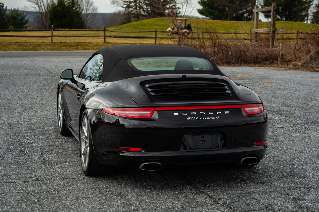 2013 Porsche 991 Carrera 4 - Image 21 of 31