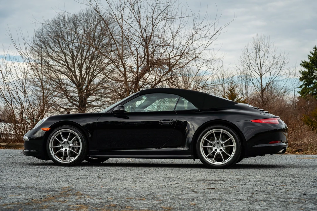 2013 Porsche 991 Carrera 4 - Image 13 of 31