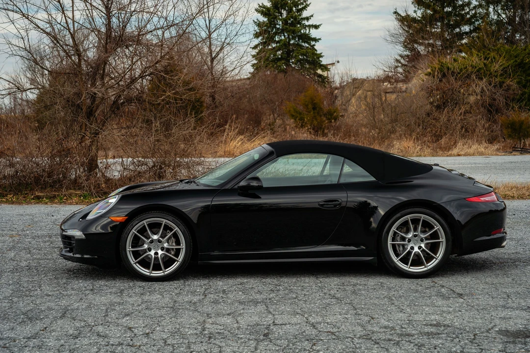 2013 Porsche 991 Carrera 4 - Image 15 of 31