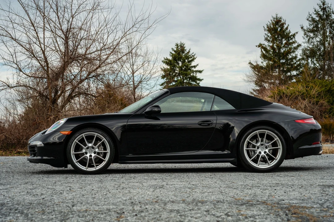 2013 Porsche 991 Carrera 4 - Image 12 of 31