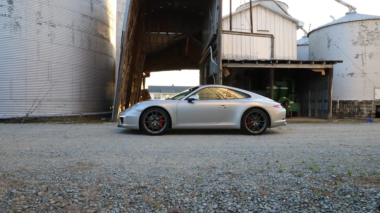 2013 Porsche 991 Carrera S - Image 26 of 31